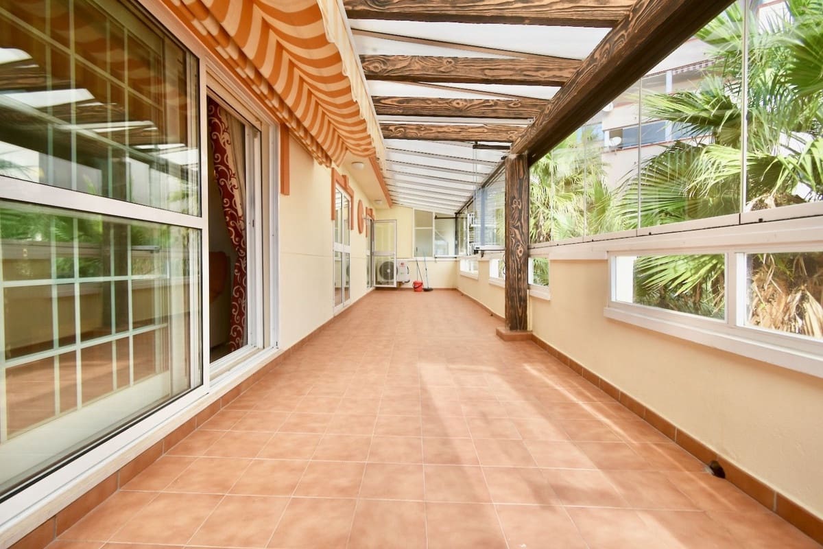 Apartamento de 2 habitaciones en Benalmádena en venta con piscina garaje - 436.500 € (Ref: 10167849)