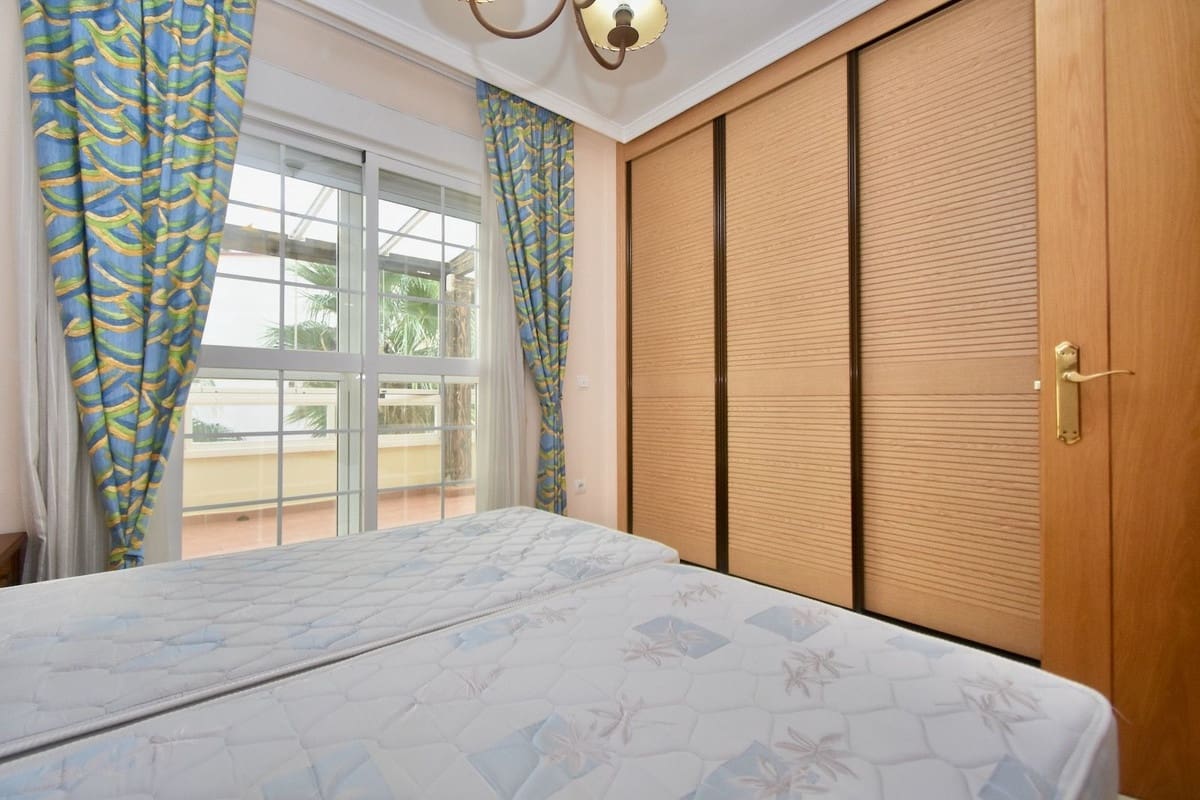 Apartamento de 2 habitaciones en Benalmádena en venta con piscina garaje - 436.500 € (Ref: 10167849)