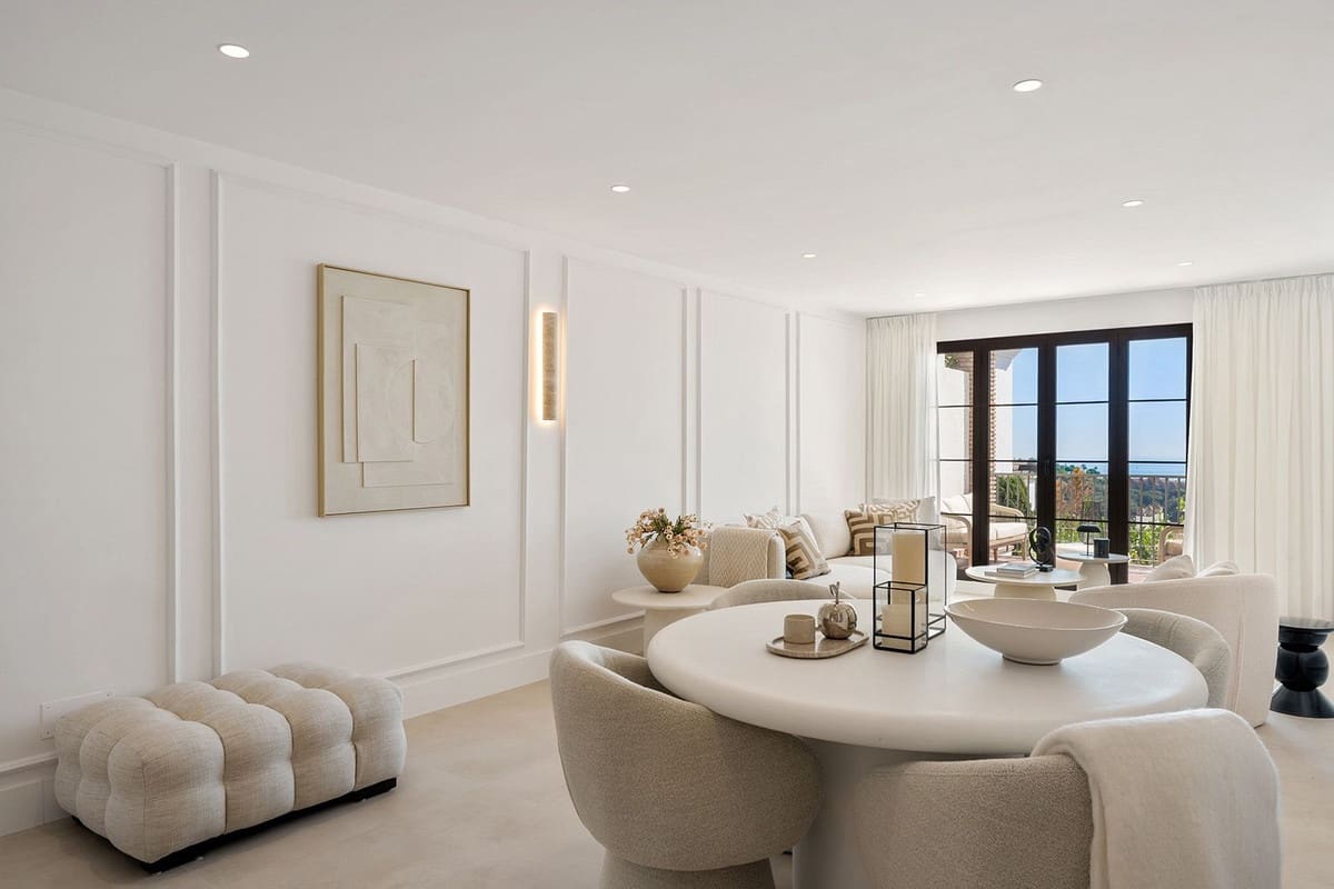 2 bedroom Apartment for sale in Los Arqueros with pool garage - € 695,000 (Ref: 10167850)