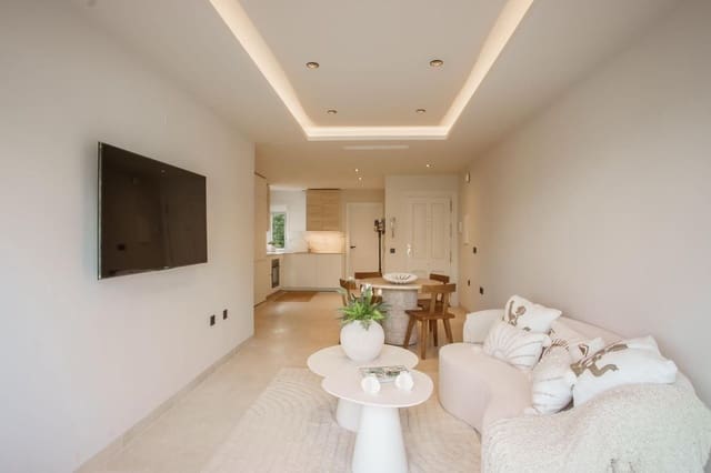 3 soveværelse Lejlighed til salg i La Quinta, Benahavís med swimmingpool - € 545.000 (Ref: 10169388)