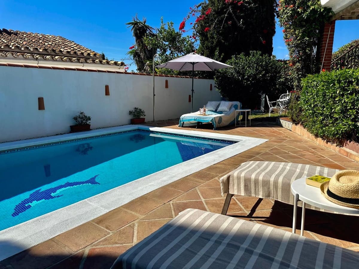 3 bedroom Villa for sale in La Cala de Mijas with pool garage - € 725,000 (Ref: 10169389)