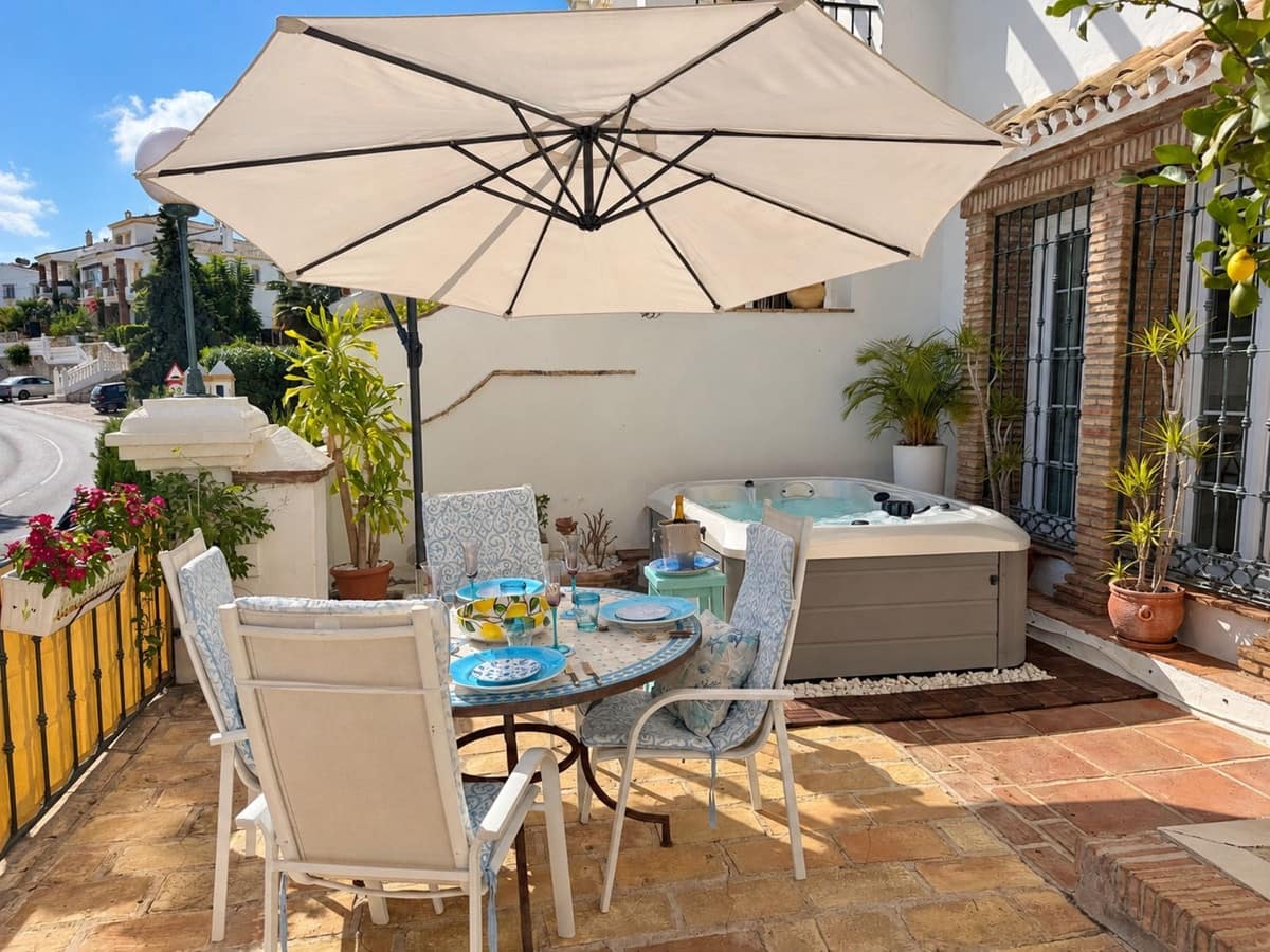 Casa de 2 habitaciones en Mijas Golf en venta con piscina garaje - 449.000 € (Ref: 10169390)
