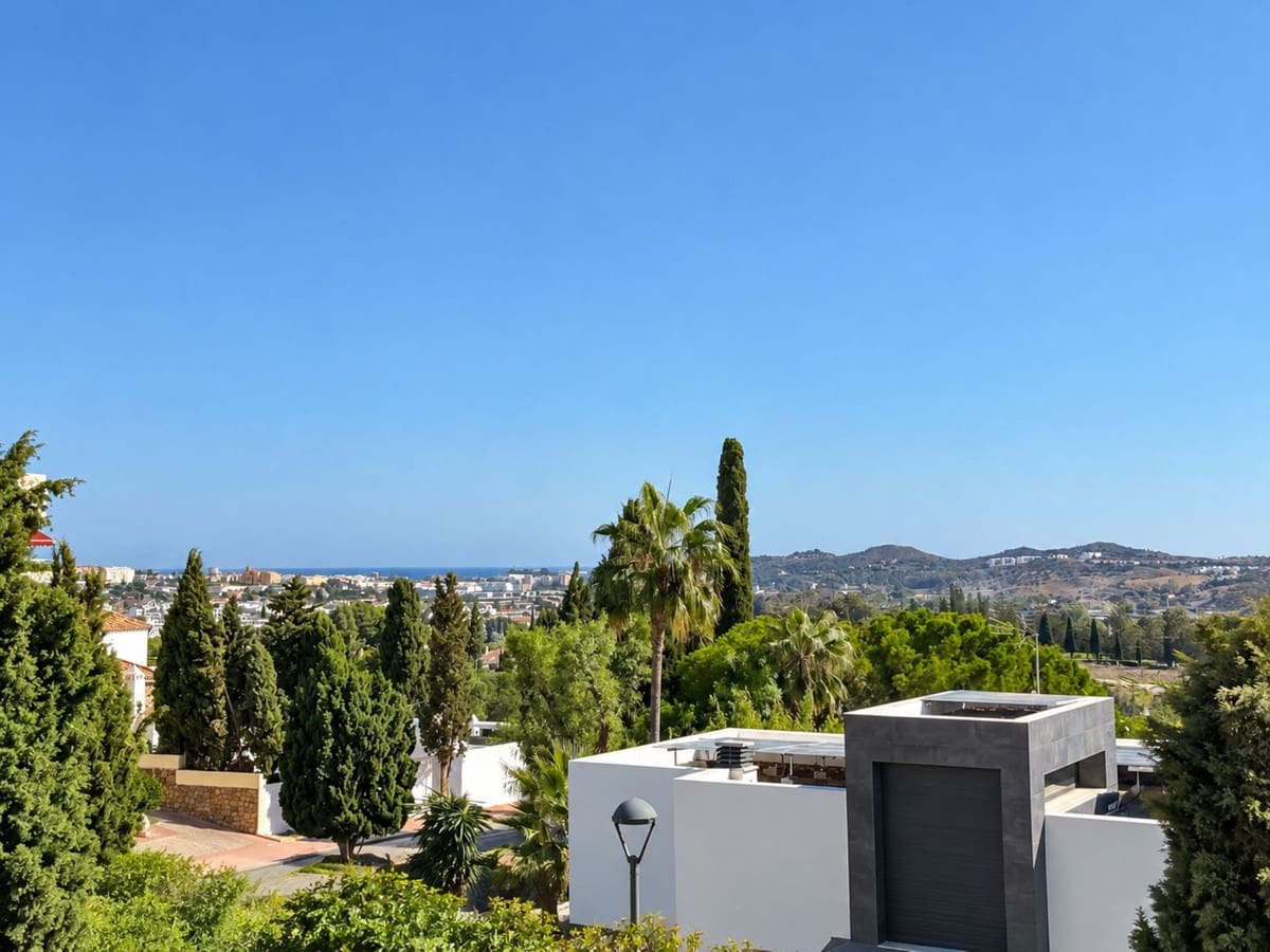 Casa de 2 habitaciones en Mijas Golf en venta con piscina garaje - 449.000 € (Ref: 10169390)