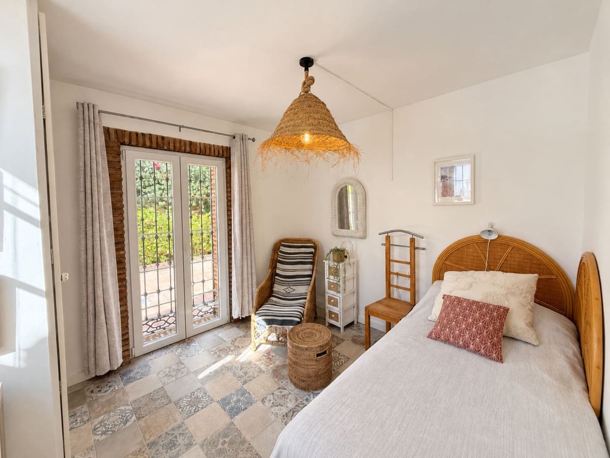Casa de 2 habitaciones en Mijas Golf en venta con piscina garaje - 449.000 € (Ref: 10169390)