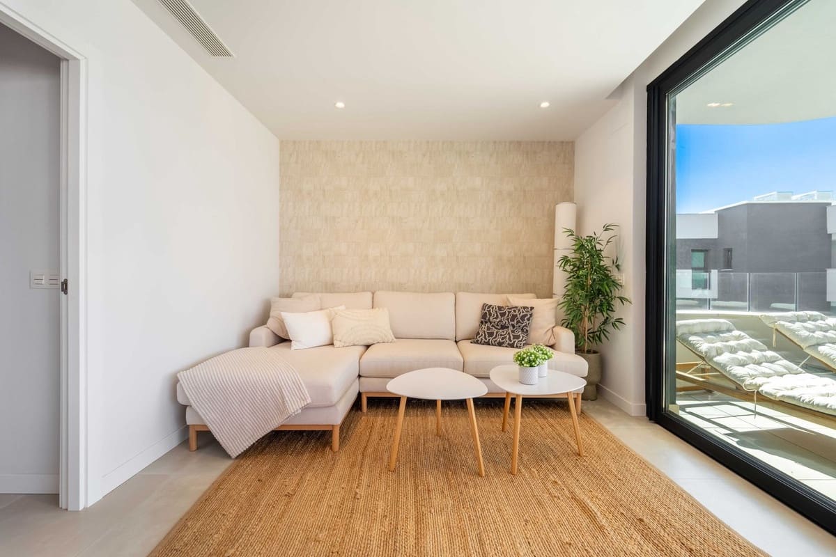 2 soverom Leilighet til salgs i Fuengirola med svømmebasseng garasje - € 459 000 (Ref: 10169391)