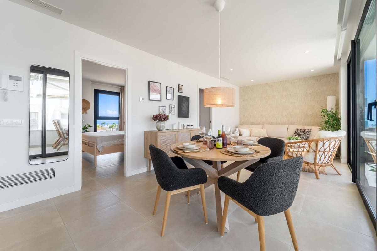 2 soverom Leilighet til salgs i Fuengirola med svømmebasseng garasje - € 459 000 (Ref: 10169391)