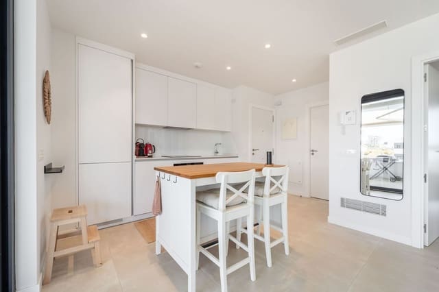 2 soverom Leilighet til salgs i Fuengirola med svømmebasseng garasje - € 459 000 (Ref: 10169391)