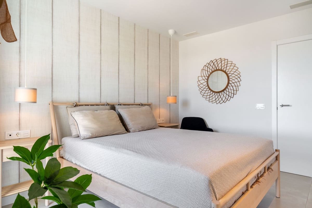 2 soverom Leilighet til salgs i Fuengirola med svømmebasseng garasje - € 459 000 (Ref: 10169391)