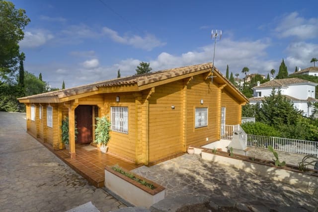 4 soveværelse Villa til salg i Elviria, Marbella med garage - € 950.000 (Ref: 10169392)