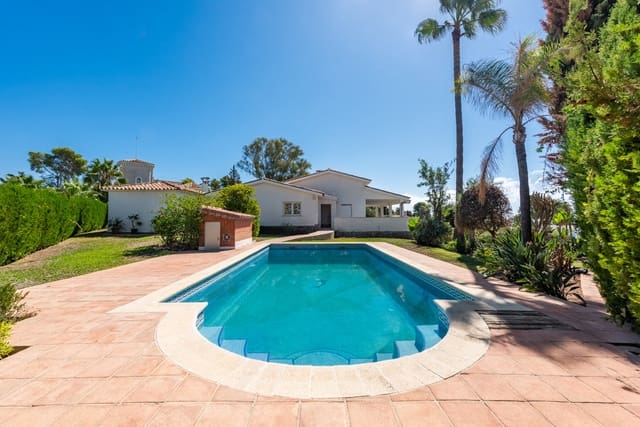 4 sypialnia Willa na sprzedaż w Atalaya-Isdabe, Estepona z basenem garażem - 1 400 000 € (Ref: 10169393)