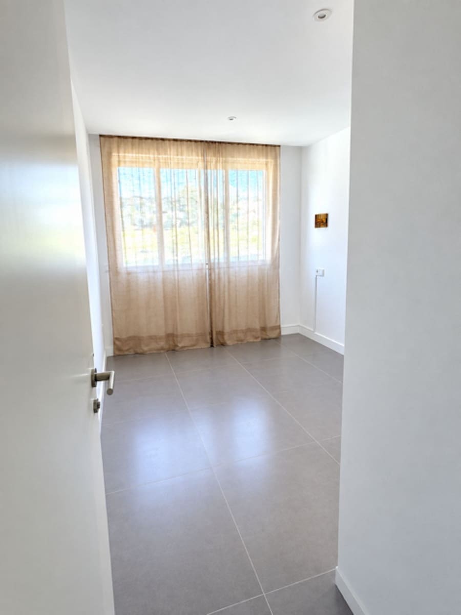 3 soveværelse Lejlighed til salg i Fuengirola med swimmingpool garage - € 699.000 (Ref: 10169399)