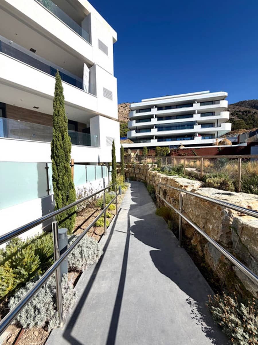3 soveværelse Lejlighed til salg i Fuengirola med swimmingpool garage - € 699.000 (Ref: 10169399)
