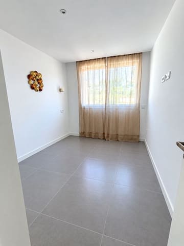 3 soveværelse Lejlighed til salg i Fuengirola med swimmingpool garage - € 699.000 (Ref: 10169399)