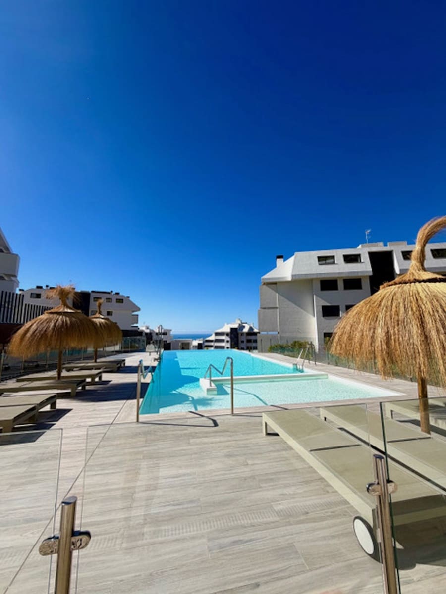 3 soveværelse Lejlighed til salg i Fuengirola med swimmingpool garage - € 699.000 (Ref: 10169399)