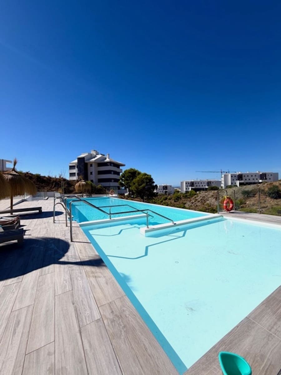 3 soveværelse Lejlighed til salg i Fuengirola med swimmingpool garage - € 699.000 (Ref: 10169399)