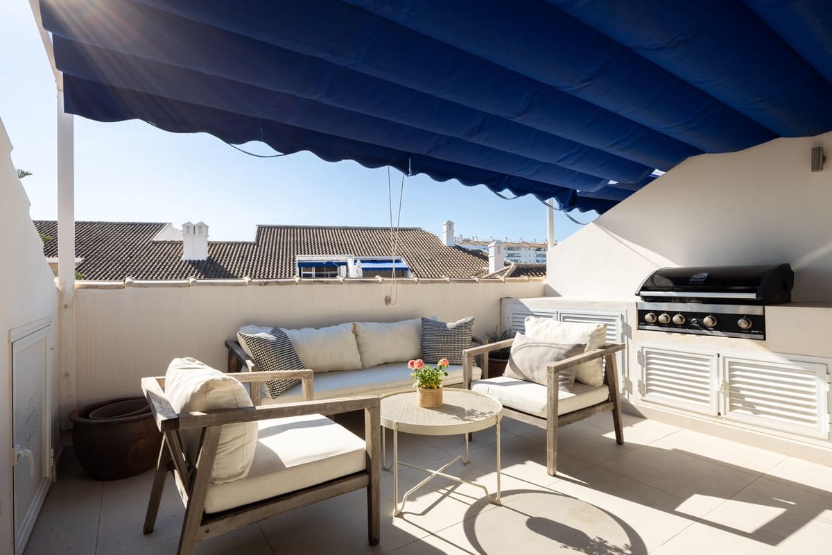 4 soveværelse Lejlighed til salg i San Pedro de Alcantara med swimmingpool garage - € 1.295.000 (Ref: 10172129)