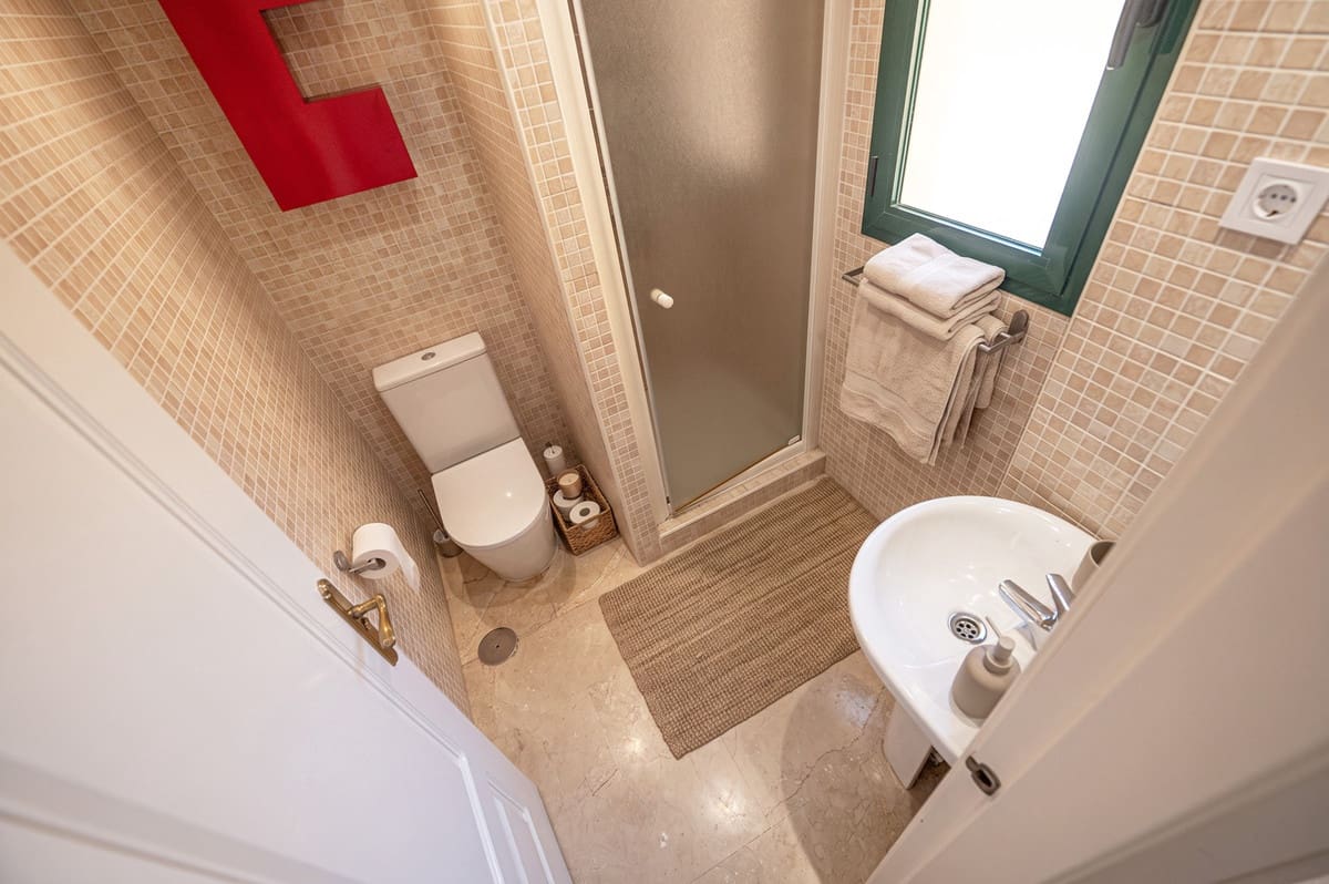 3 Zimmer Apartment zu verkaufen in Torrequebrada mit Pool Garage - 559.000 € (Ref: 10172131)