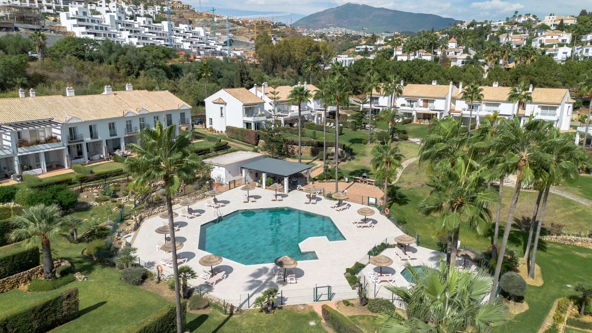 3 slaapkamer Huis te koop in Benahavis met zwembad garage - € 1.295.000 (Ref: 10172132)