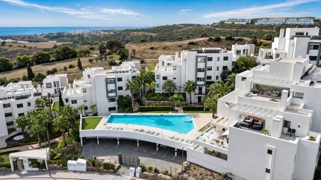 2 soveværelse Lejlighed til salg i Estepona Golf, Estepona med swimmingpool garage - € 529.000 (Ref: 10172133)