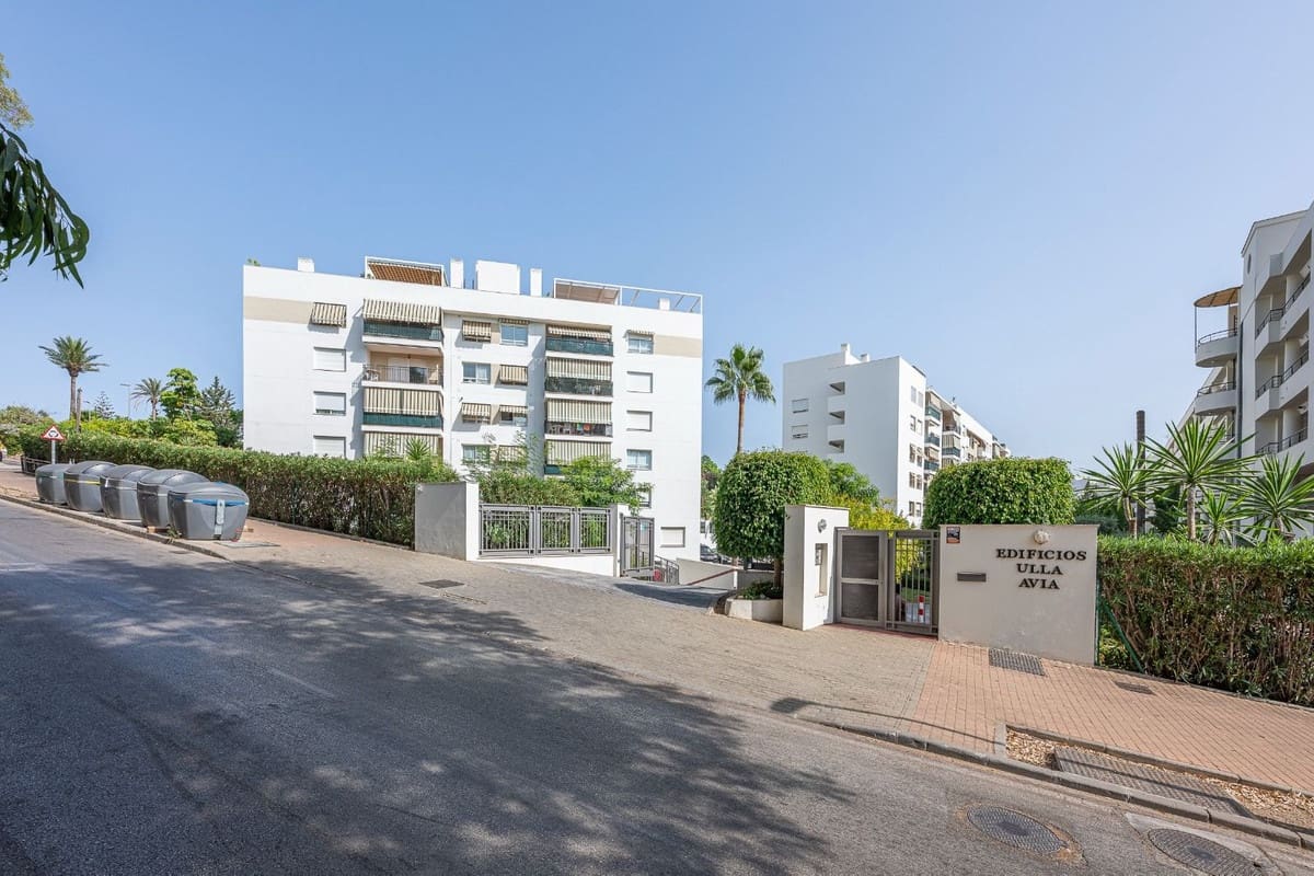 3 soveværelse Lejlighed til salg i Guadalmina med swimmingpool garage - € 456.000 (Ref: 10172971)