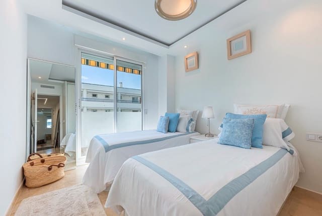 3 soveværelse Lejlighed til salg i Guadalmina Alta, Marbella med swimmingpool garage - € 456.000 (Ref: 10172971)