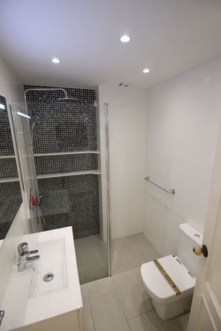 2 soveværelse Lejlighed til salg i La Cala de Mijas, Mijas med swimmingpool garage - € 599.000 (Ref: 10172973)