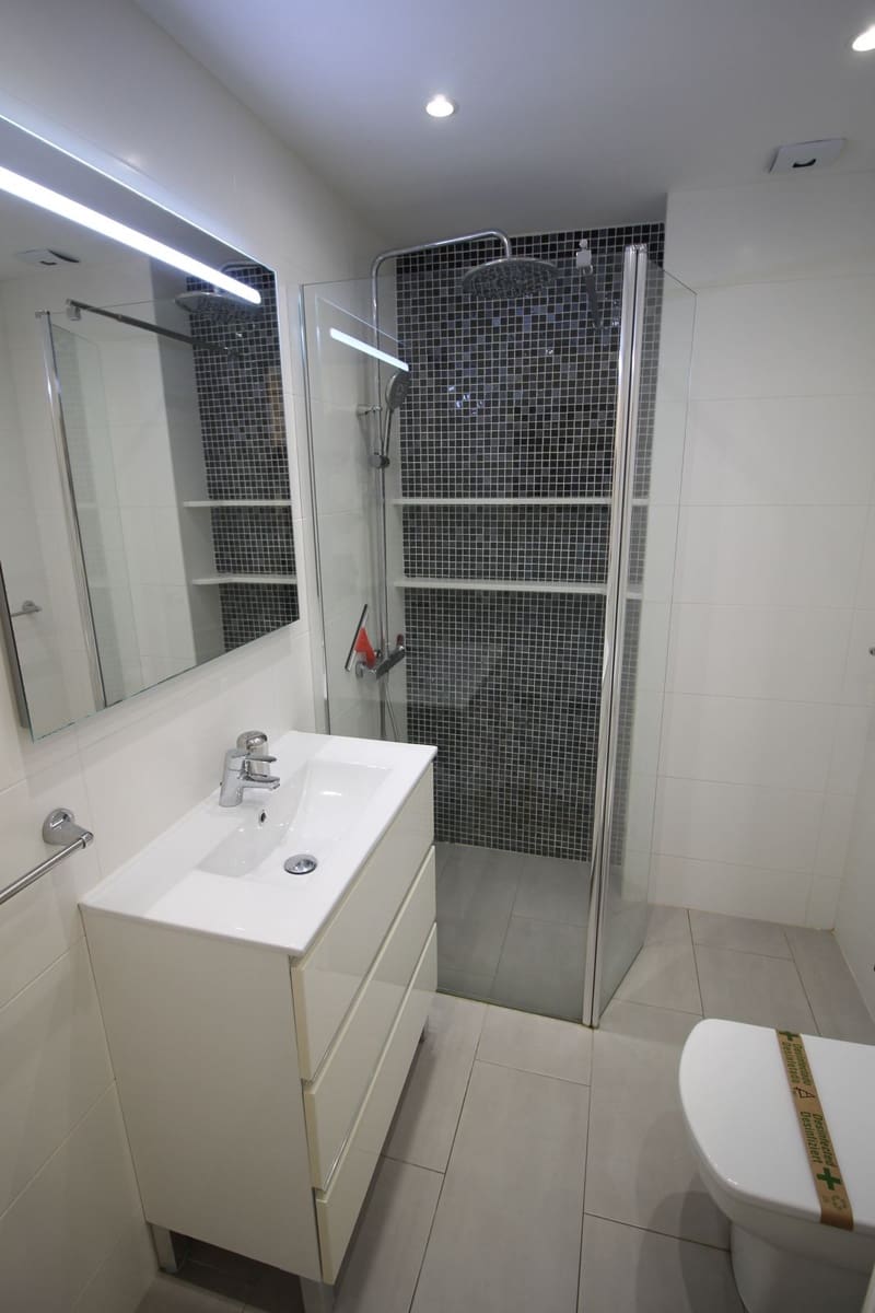 2 soveværelse Lejlighed til salg i La Cala de Mijas med swimmingpool garage - € 599.000 (Ref: 10172973)