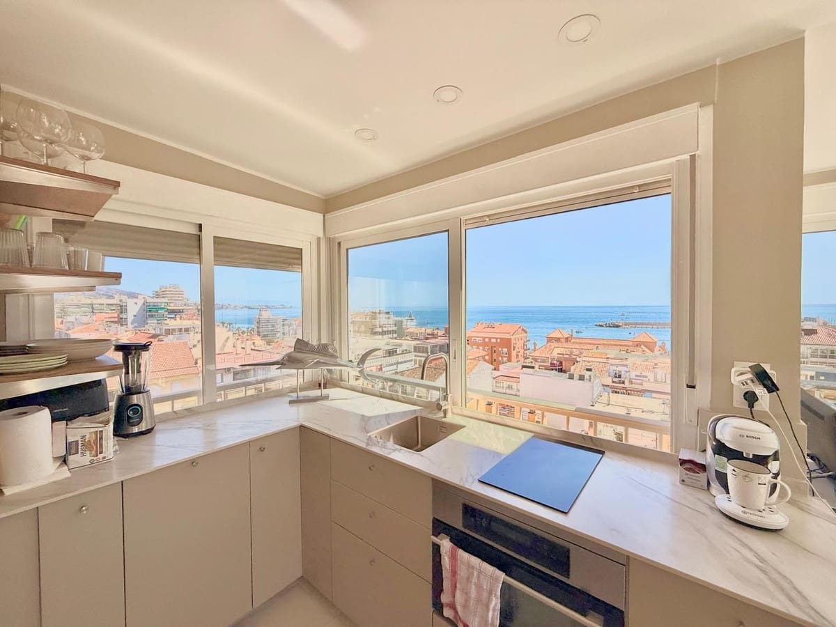 2 soverom Leilighet til salgs i Fuengirola - € 585 000 (Ref: 10172974)