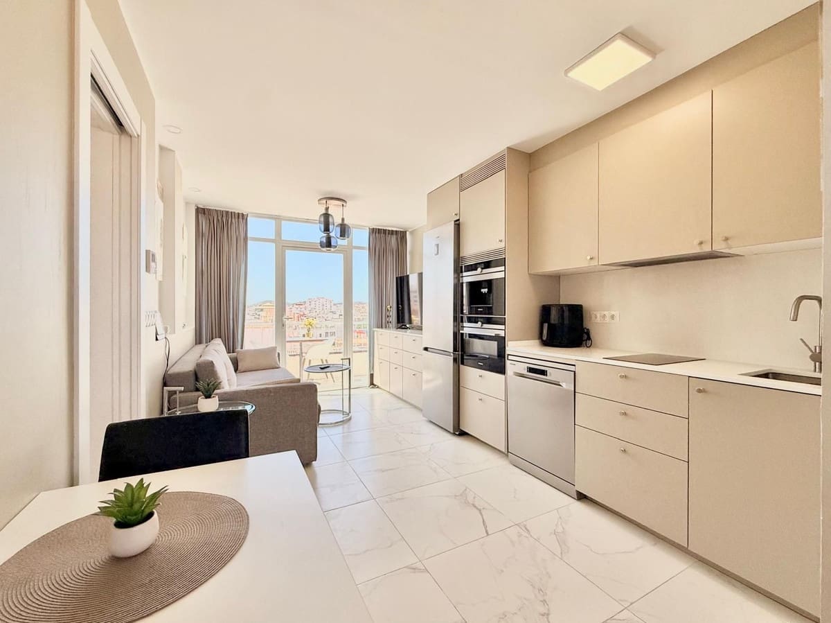 2 soverom Leilighet til salgs i Fuengirola - € 585 000 (Ref: 10172974)