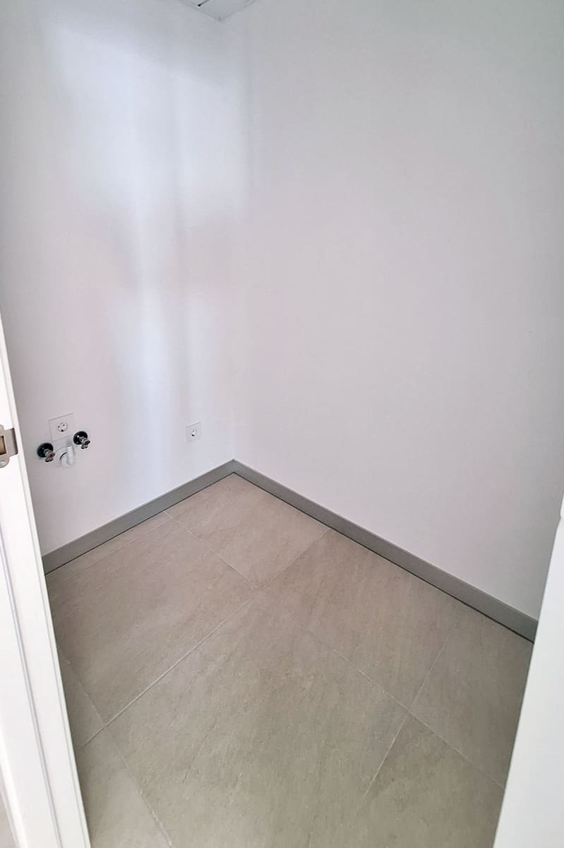 3 Zimmer Apartment zu verkaufen in Manilva mit Pool Garage - 1.190.000 € (Ref: 10179518)
