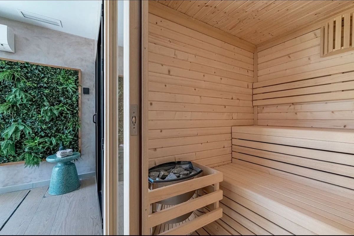 3 Zimmer Apartment zu verkaufen in Manilva mit Pool Garage - 1.190.000 € (Ref: 10179518)