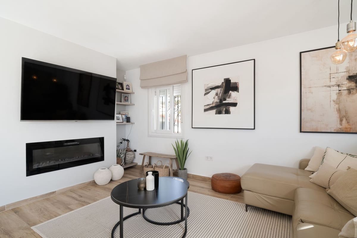 Chalet de 5 habitaciones en Benalmadena Costa en venta con piscina garaje - 1.395.000 € (Ref: 10179522)