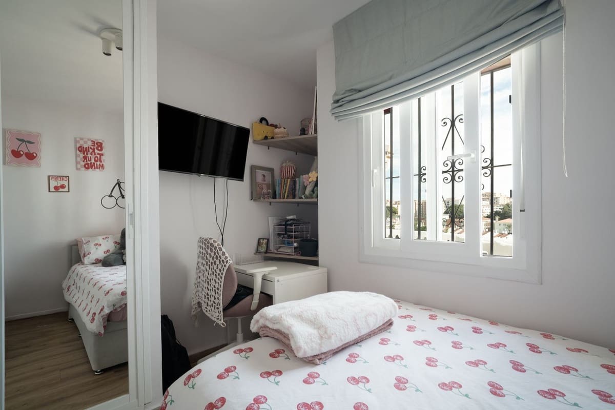 Chalet de 5 habitaciones en Benalmadena Costa en venta con piscina garaje - 1.395.000 € (Ref: 10179522)