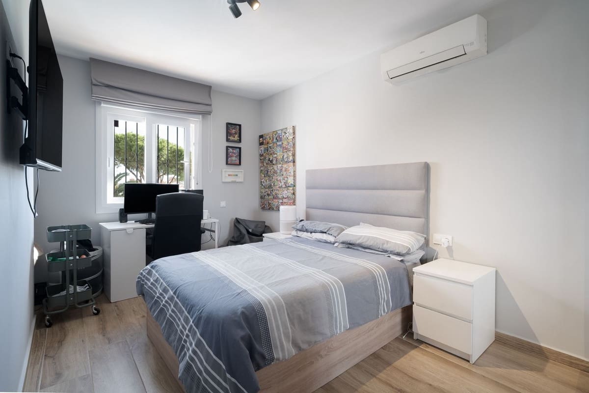 Chalet de 5 habitaciones en Benalmadena Costa en venta con piscina garaje - 1.395.000 € (Ref: 10179522)