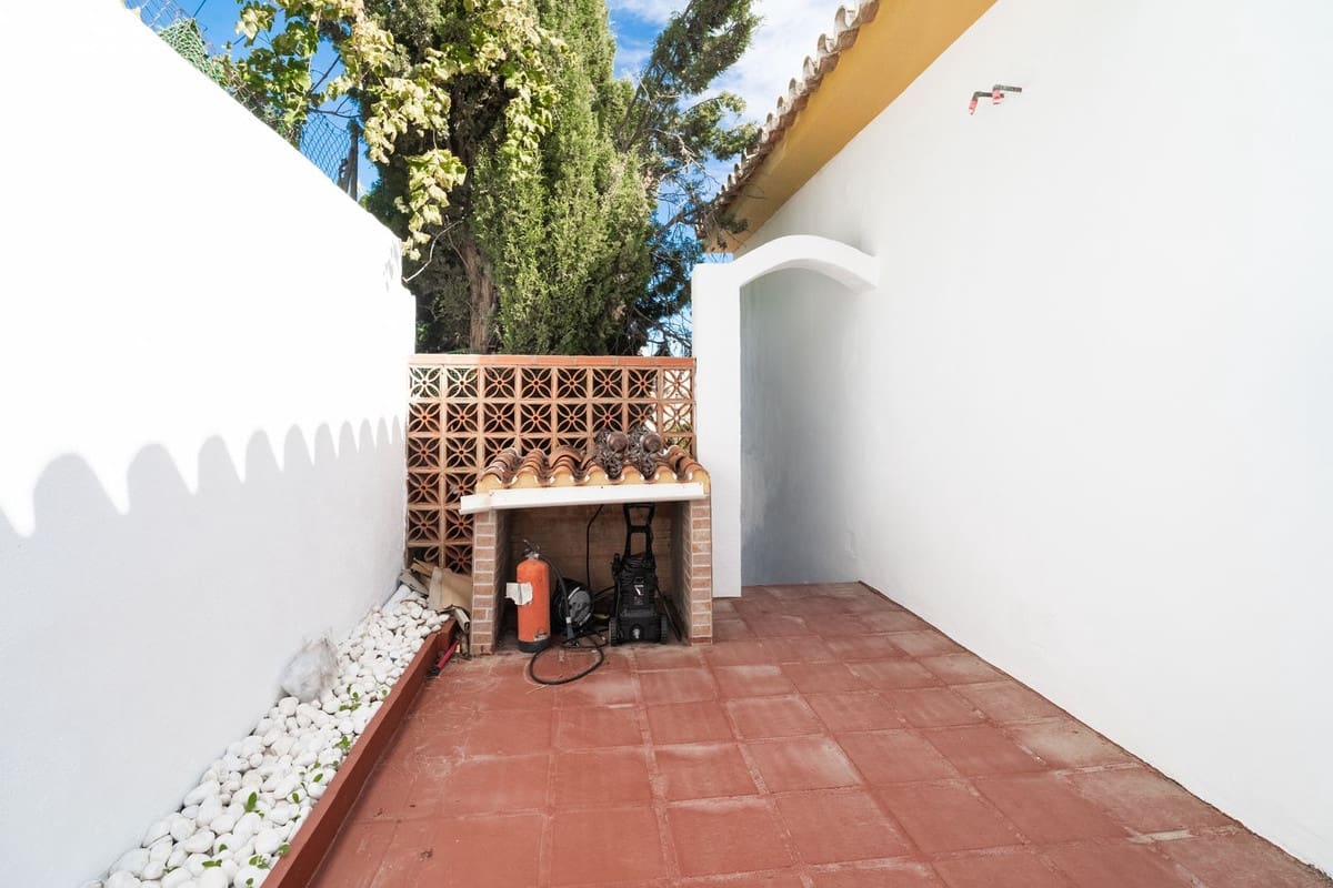 Chalet de 5 habitaciones en Benalmadena Costa en venta con piscina garaje - 1.395.000 € (Ref: 10179522)