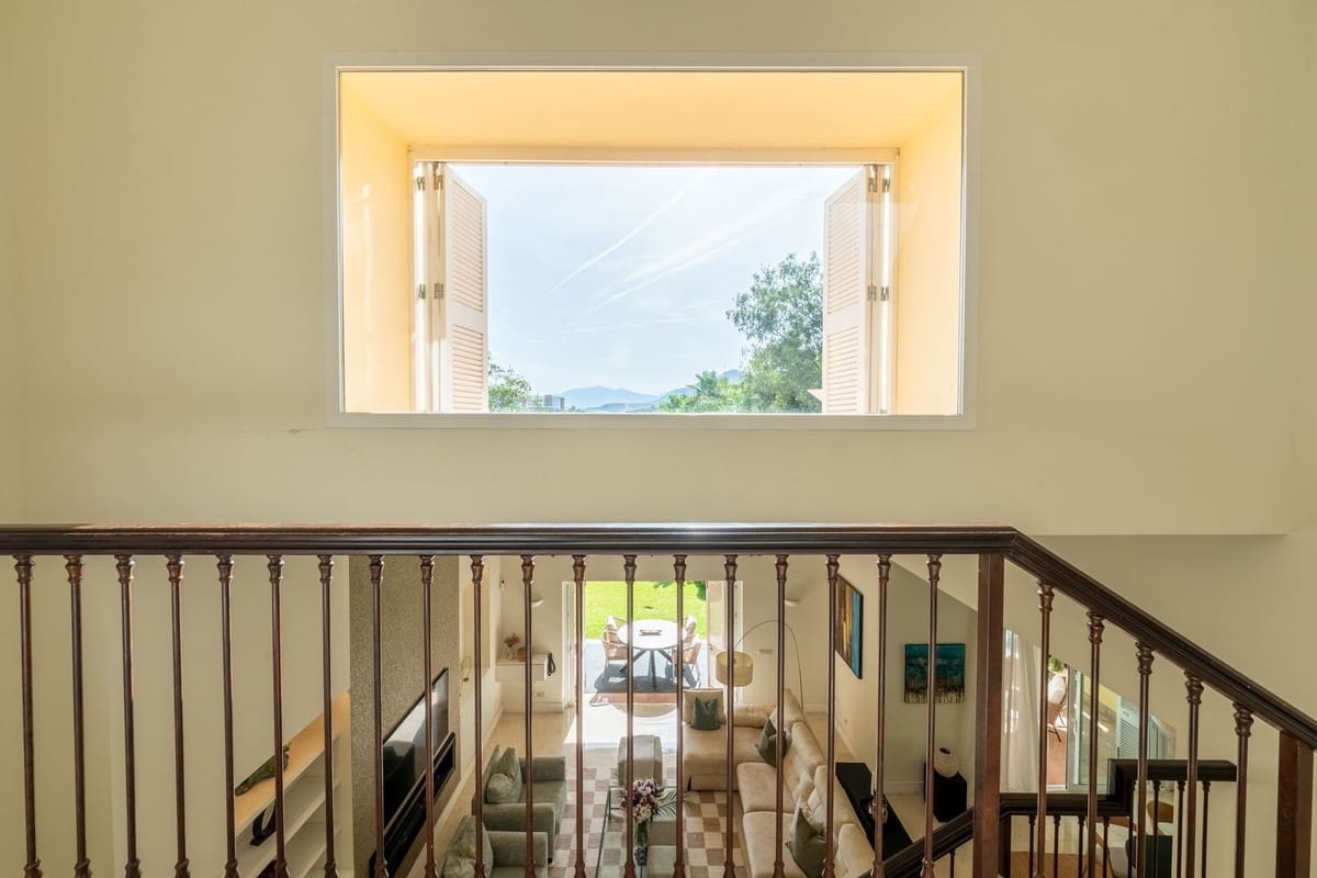 Chalet de 3 habitaciones en La Quinta en venta con piscina garaje - 2.890.000 € (Ref: 10179528)