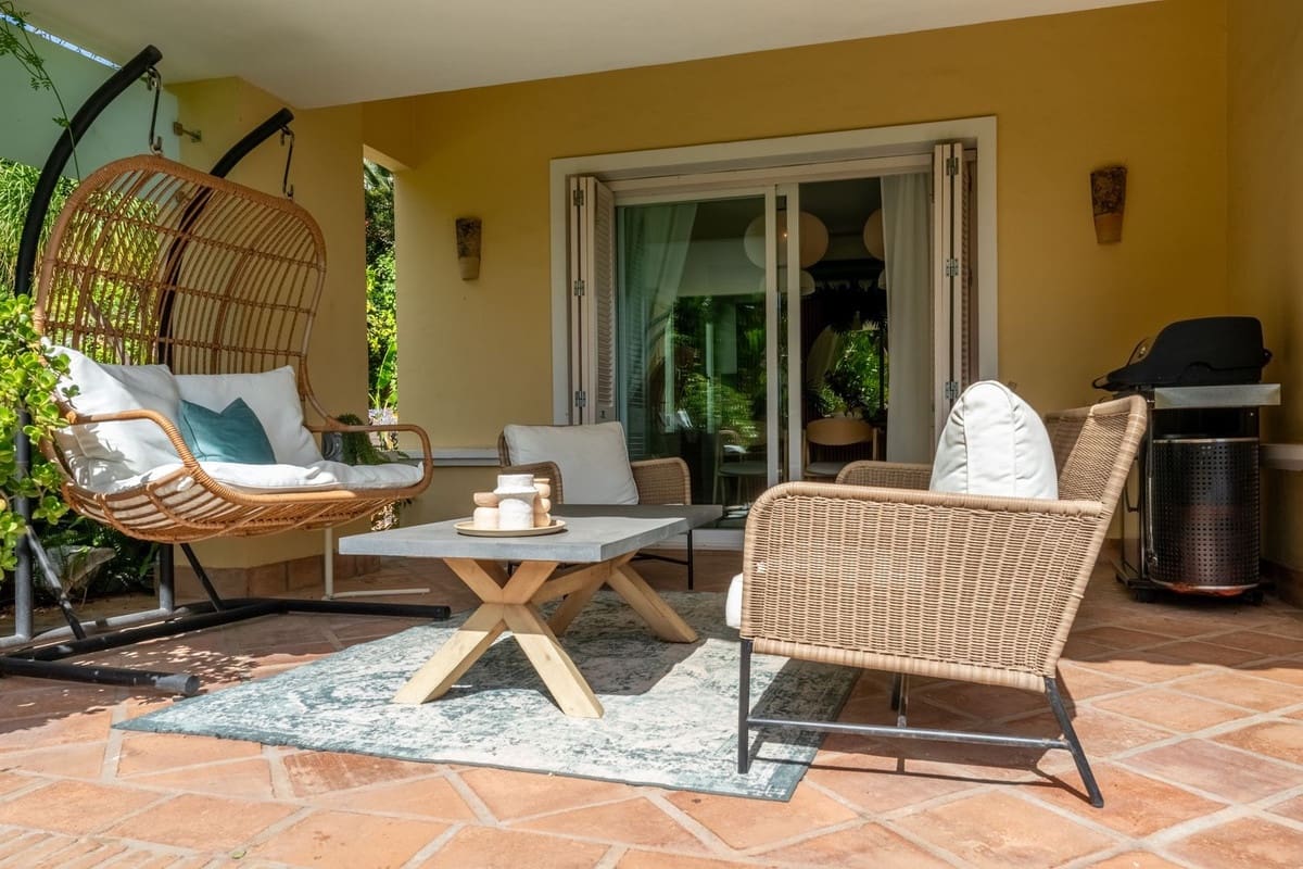 Chalet de 3 habitaciones en La Quinta en venta con piscina garaje - 2.890.000 € (Ref: 10179528)