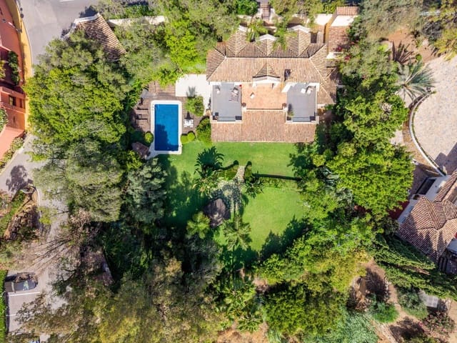Chalet de 3 habitaciones en La Quinta, Benahavís en venta - 2.890.000 € (Ref: 10179528)