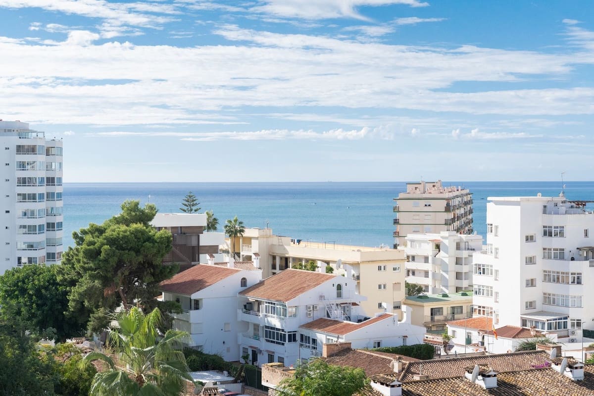 1 soverom Leilighet til salgs i Benalmadena Costa med svømmebasseng - € 249 000 (Ref: 10179529)