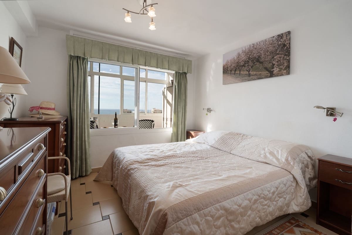 1 soverom Leilighet til salgs i Benalmadena Costa med svømmebasseng - € 249 000 (Ref: 10179529)