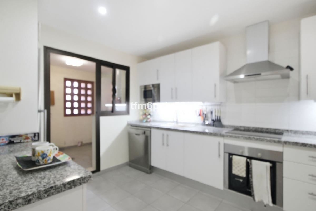 2 chambre Appartement à vendre à Bahia de Casares avec piscine garage - 390 000 € (Ref: 10179530)