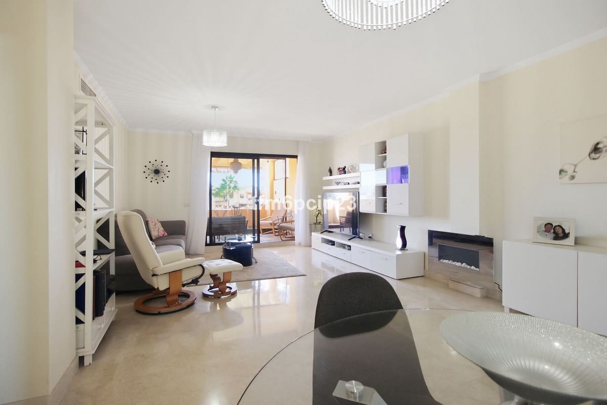 2 chambre Appartement à vendre à Bahia de Casares avec piscine garage - 390 000 € (Ref: 10179530)