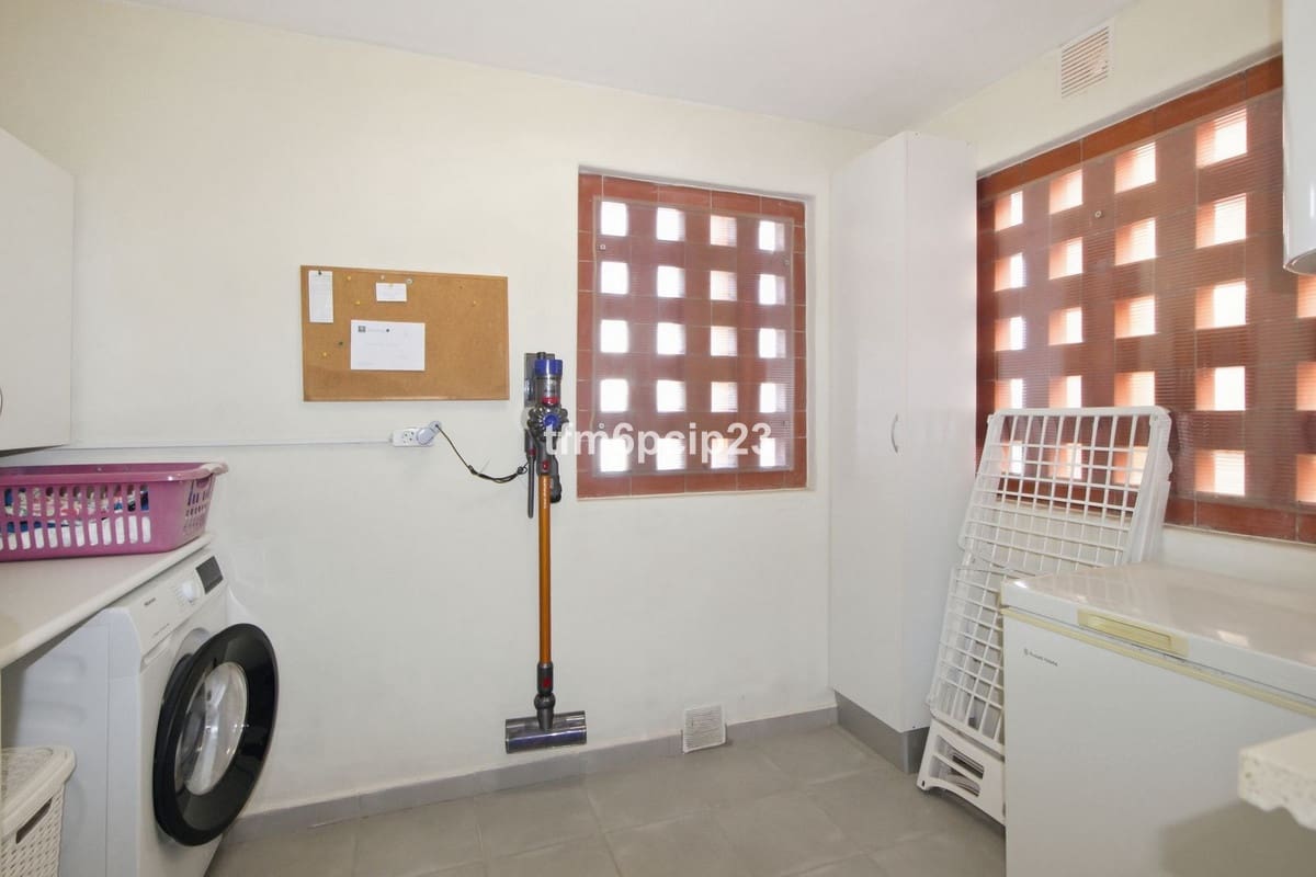 2 chambre Appartement à vendre à Bahia de Casares avec piscine garage - 390 000 € (Ref: 10179530)