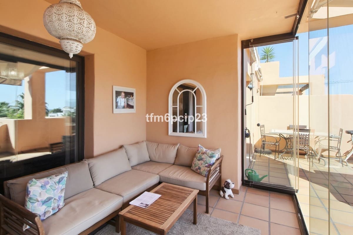 2 chambre Appartement à vendre à Bahia de Casares avec piscine garage - 390 000 € (Ref: 10179530)
