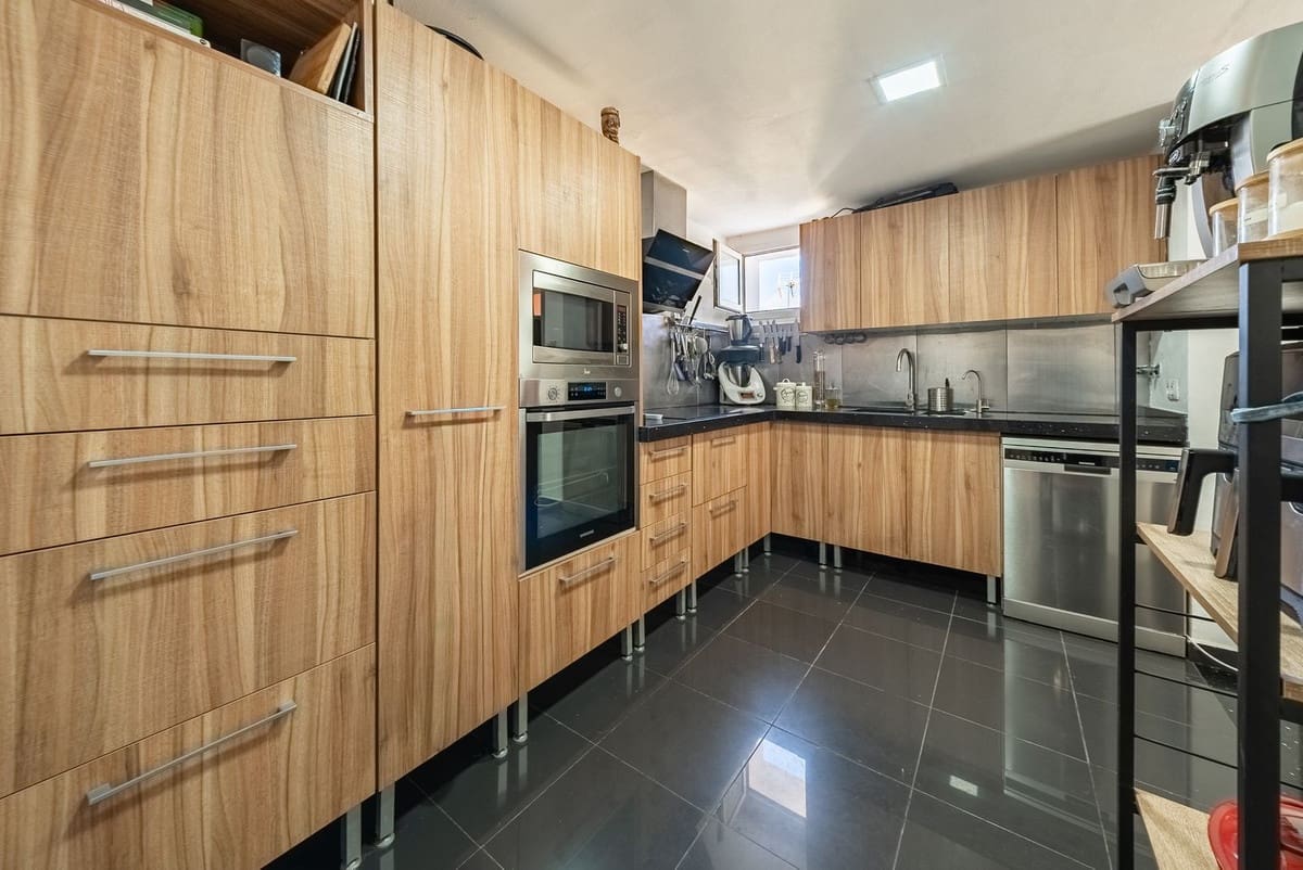 6 soveværelse Semi-Rækkehus til salg i Alhaurin de la Torre med swimmingpool garage - € 535.000 (Ref: 10179539)