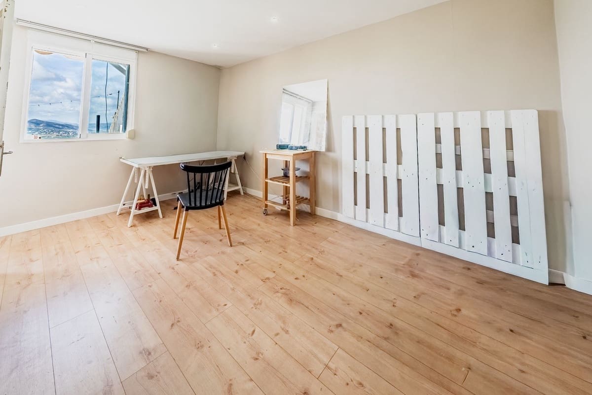 6 soveværelse Semi-Rækkehus til salg i Alhaurin de la Torre med swimmingpool garage - € 535.000 (Ref: 10179539)