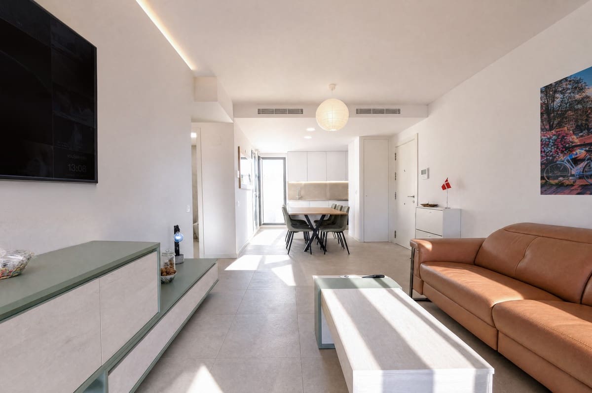 2 makuuhuone Huoneisto myytävänä paikassa Carvajal mukana uima-altaan 
autotalli - 498 000 € (Ref: 10179541)
