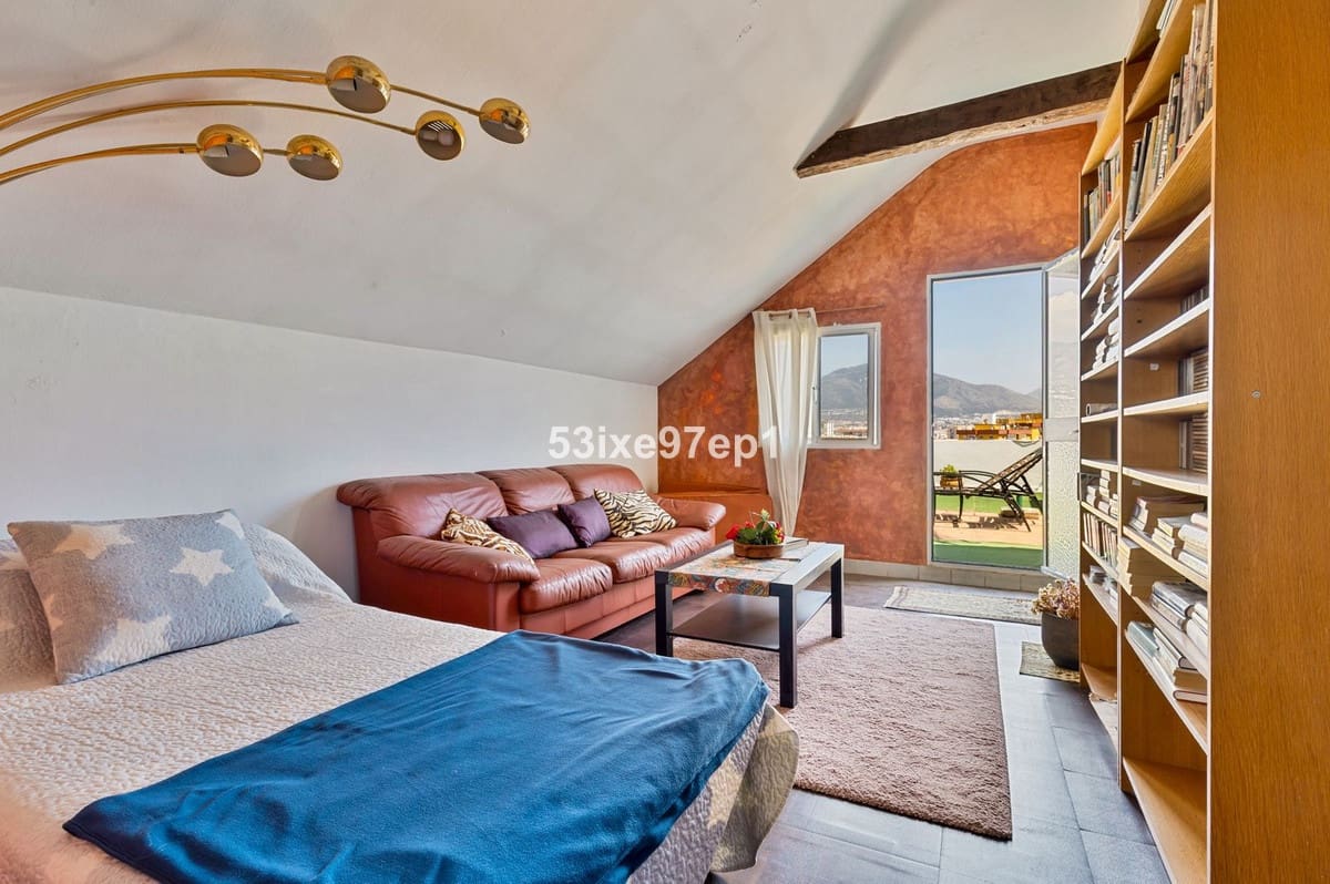 4 Zimmer Apartment zu verkaufen in Fuengirola mit Garage - 649.000 € (Ref: 10179542)
