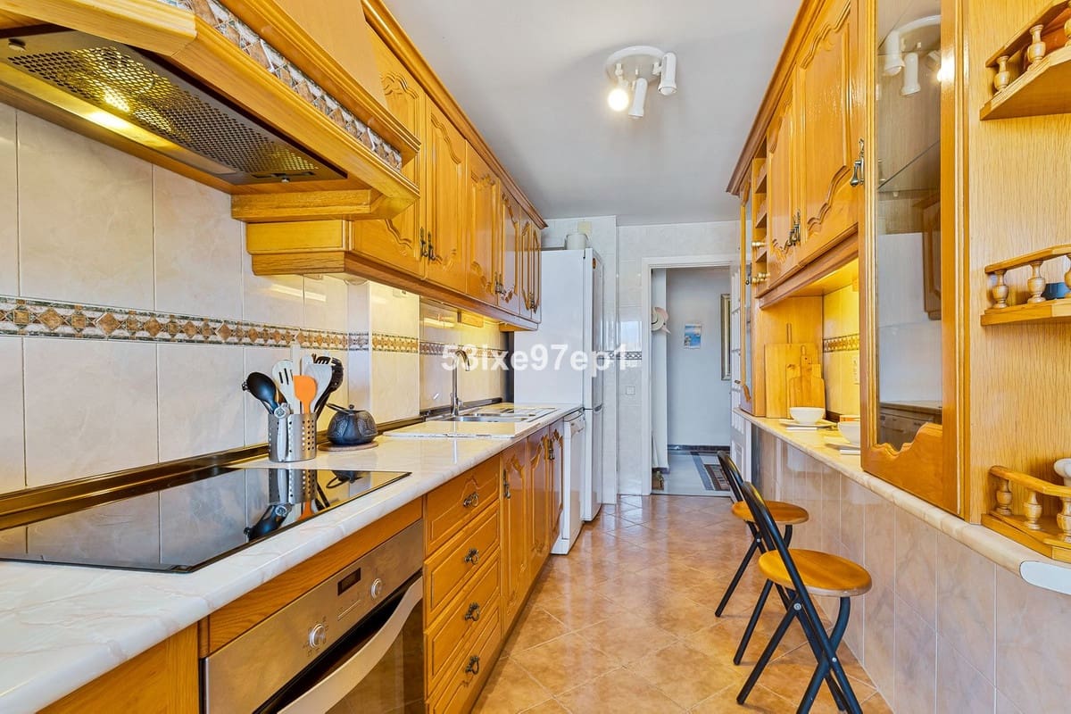 4 Zimmer Apartment zu verkaufen in Fuengirola mit Garage - 649.000 € (Ref: 10179542)