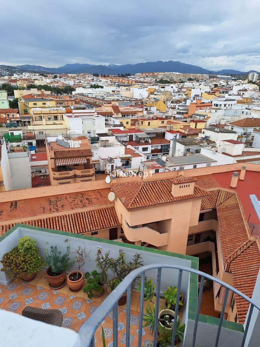 4 Zimmer Apartment zu verkaufen in Fuengirola mit Garage - 649.000 € (Ref: 10179542)